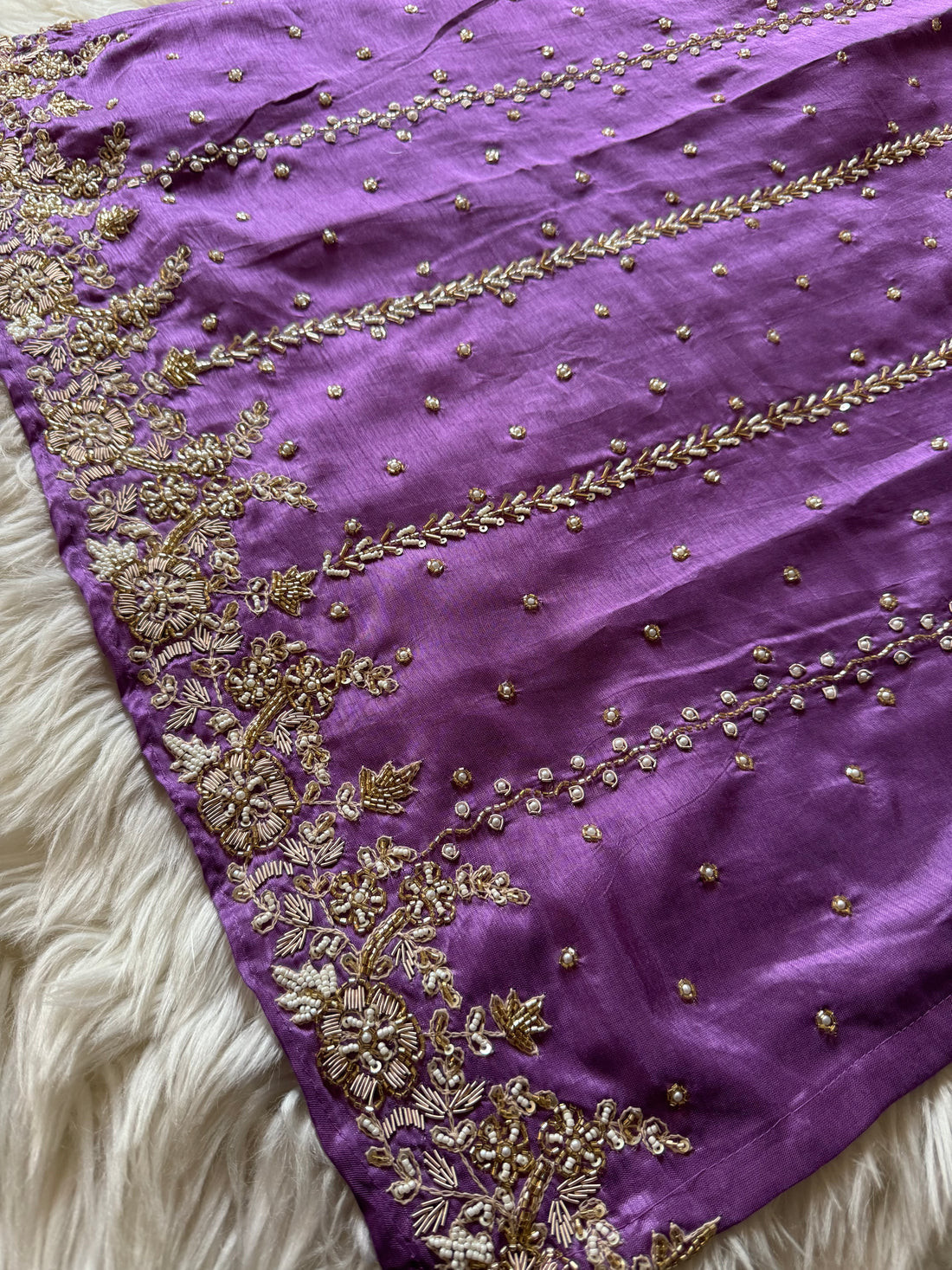 Embroidered kurta bottom with dupatta